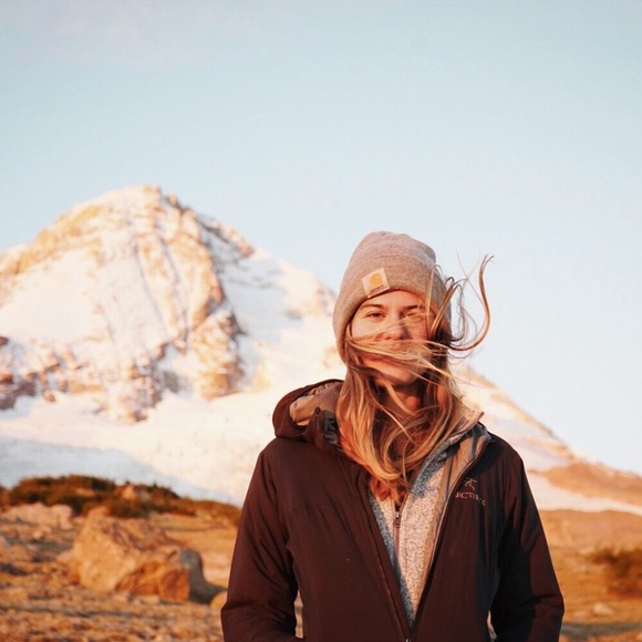 Meet your Posher, Isabelle - Picture 6 of 8